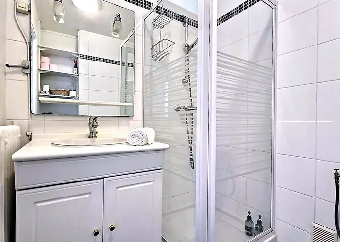 Appartement 5 Mins To Train Station - Free Parking - Disneyland - Escapade Perchee Pomponne